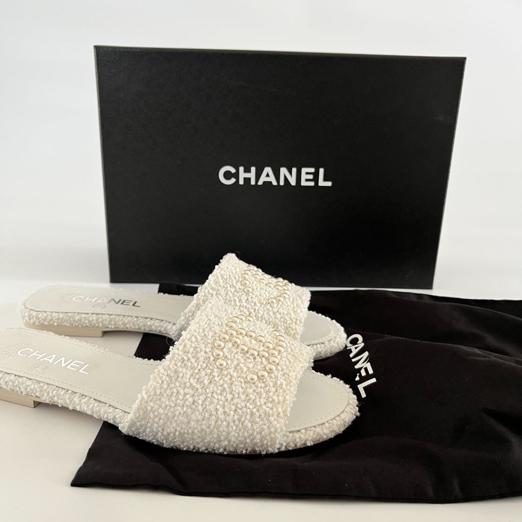 Chanel white tweed slide mules, 38.5C - BOPF