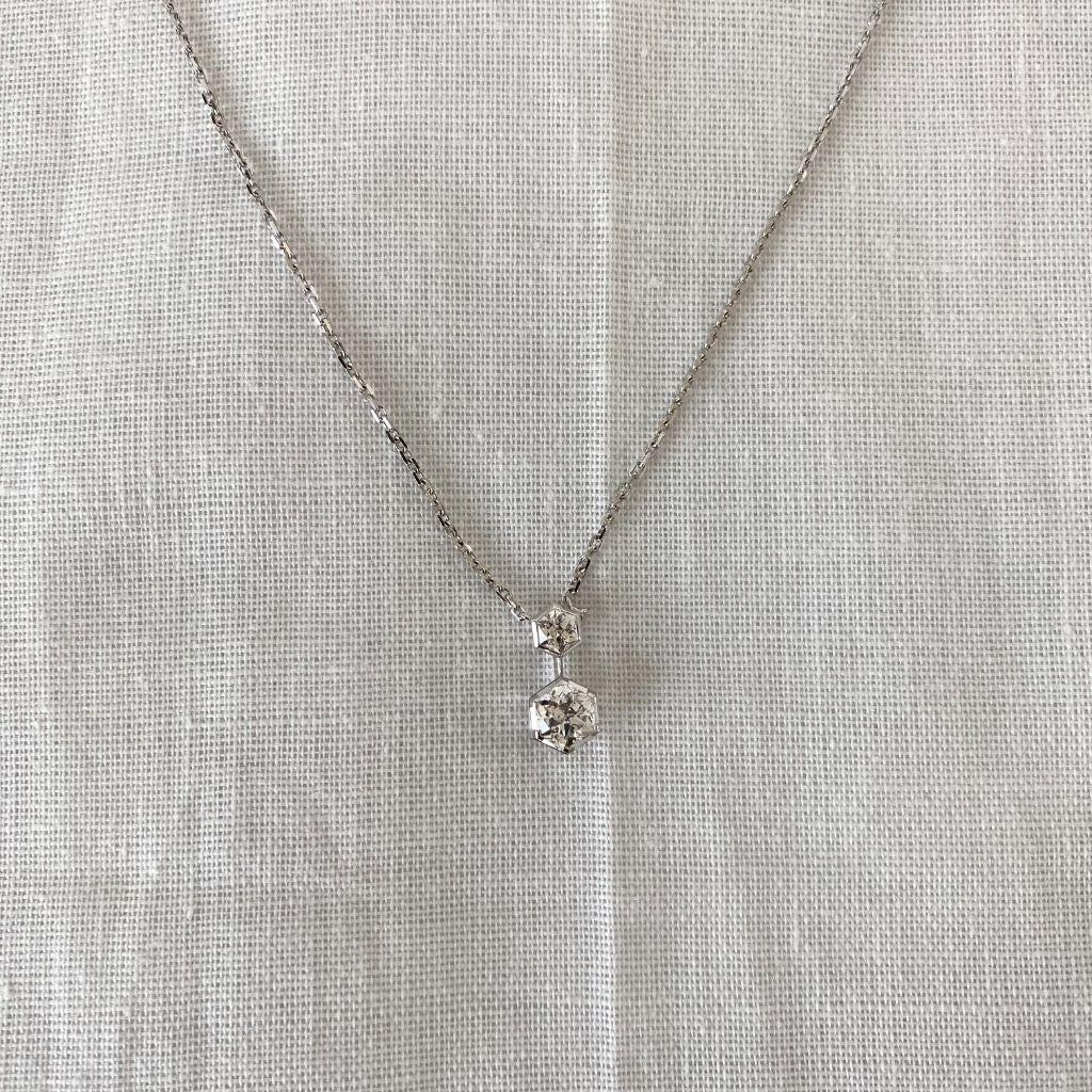 Chaument solitaire pendant hexagonal necklace - BOPF | Business of Preloved Fashion