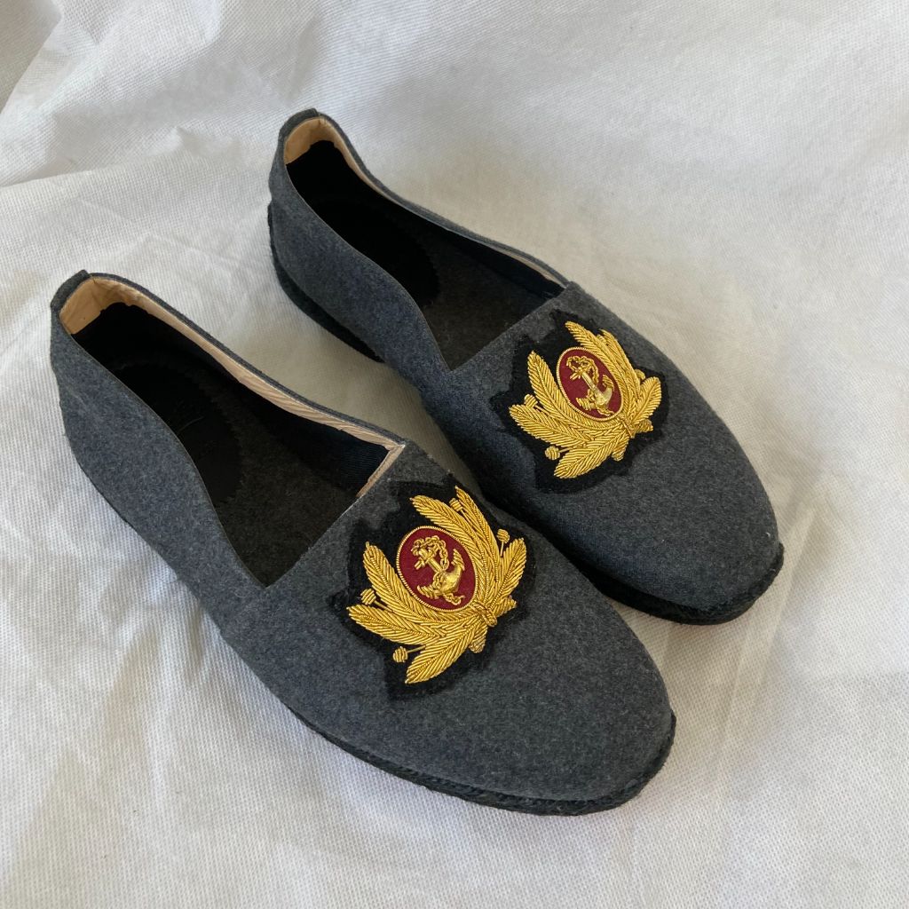 Anonym system Rejse tiltale Christian Louboutin felt loafer with gold embroidered patch, 39 - BOPF |  Business of Preloved Fashion