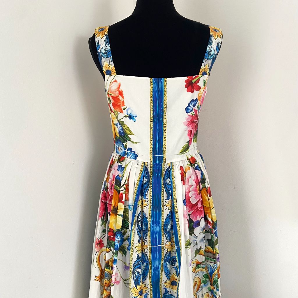 Dolce & Gabbana Majolica printed midi dress - BOPF | Business of Preloved Fashion