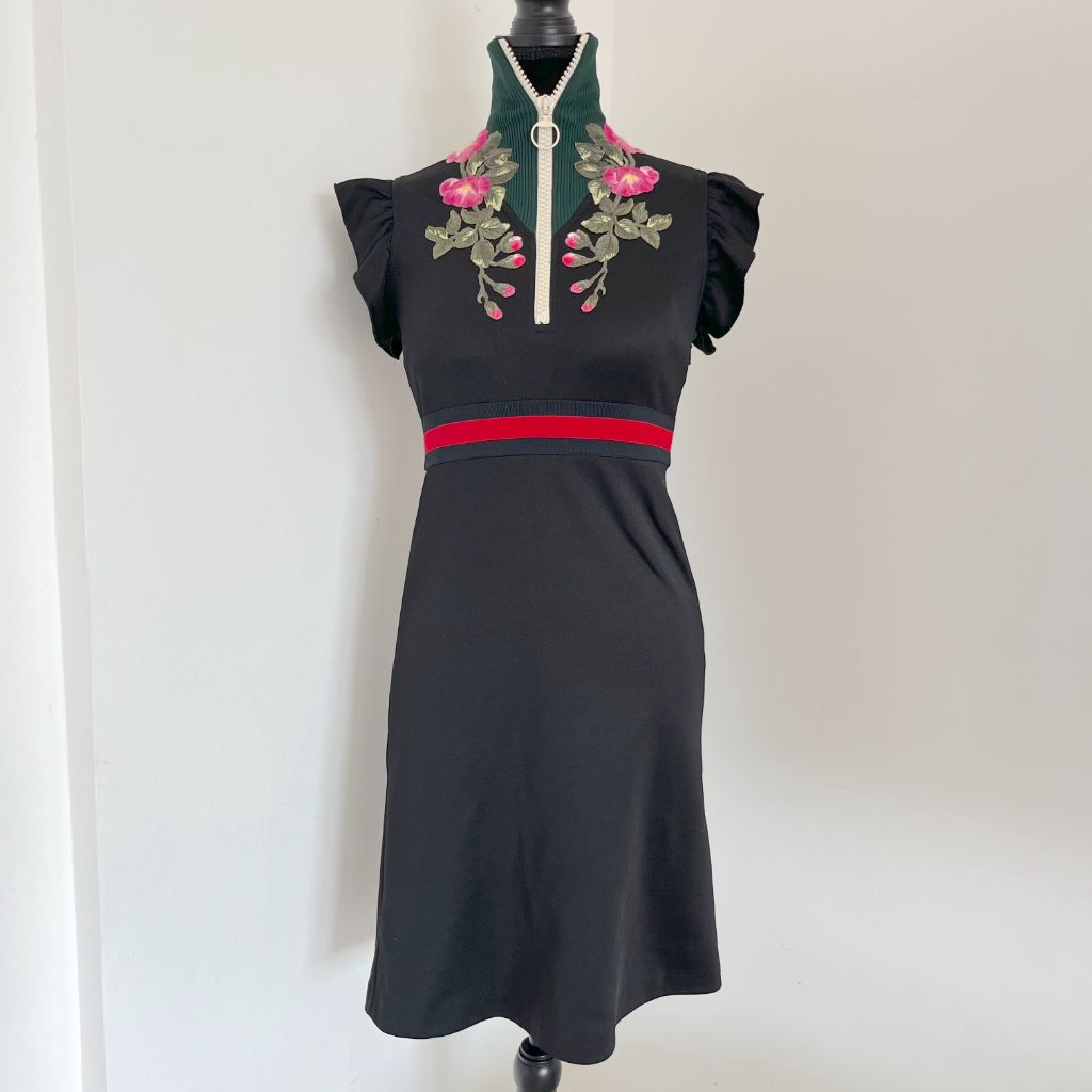 Gucci Black Floral Embroidered Dress - BOPF | Business of Preloved Fashion Gucci Black Floral Embroidered Dress - BOPF | Business of Preloved Fashion