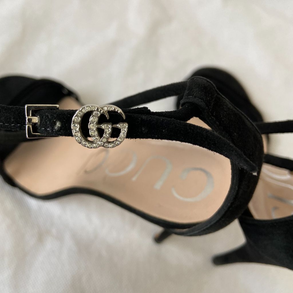 Louis Vuitton black strappy knot detail sandal heels, 38 - BOPF
