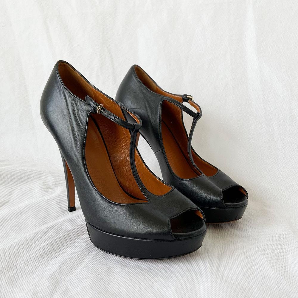 Gucci Black Leather & 2024 Suede Peep Toe T-Strap Stiletto Heel Pumps