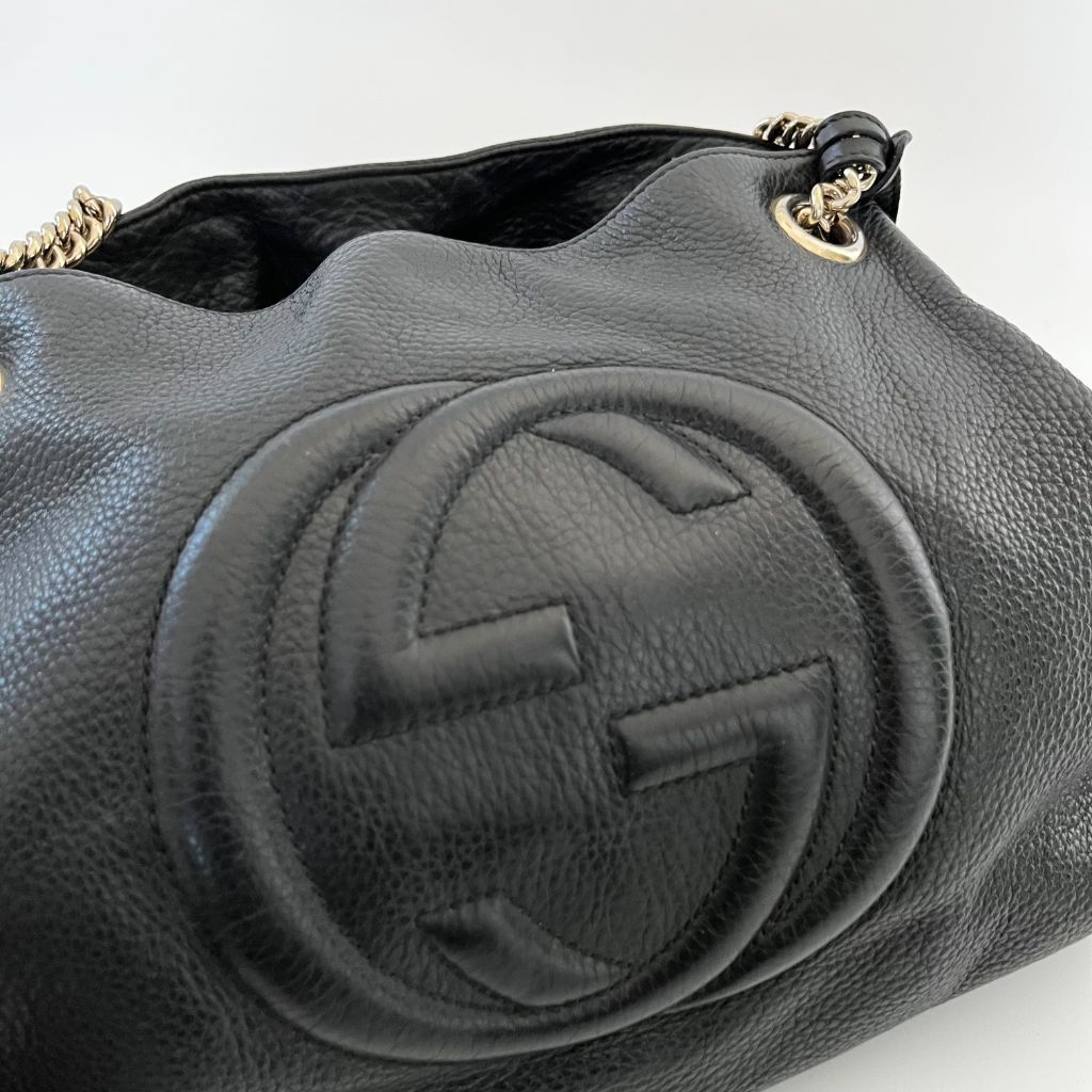 Authentic Gucci Pebbled Calfskin Medium Soho Chain Shoulder Bag