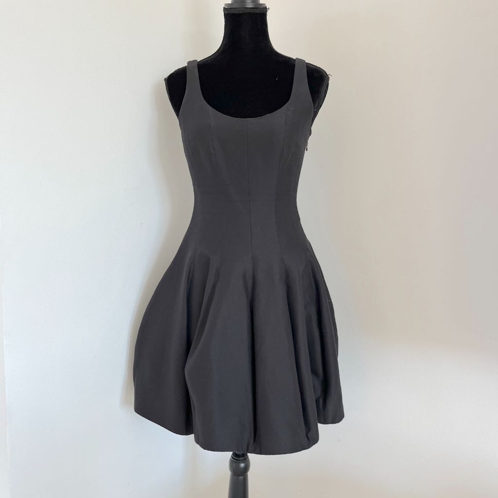 Halston Heritage black flare dress - BOPF | Business of Preloved Fashion Halston Heritage black flare dress - BOPF | Business of Preloved Fashion
