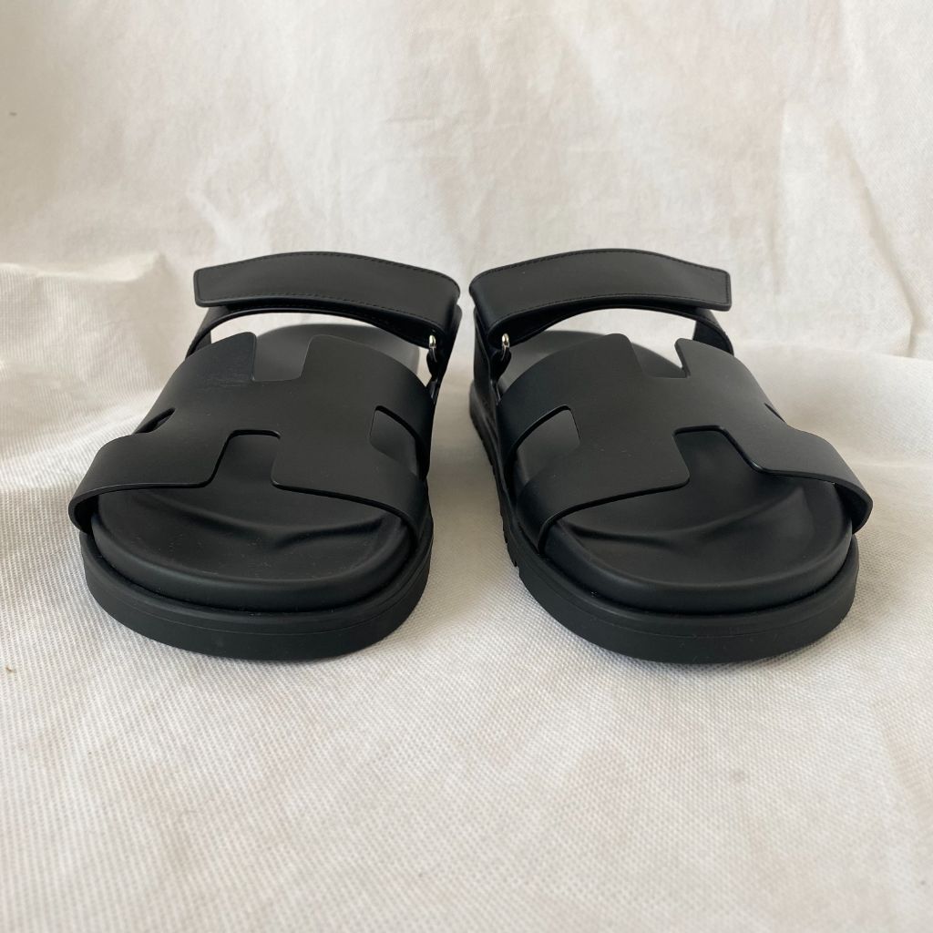Hermes Chypre black leather sandals , 39 - BOPF | Business of Preloved Fashion