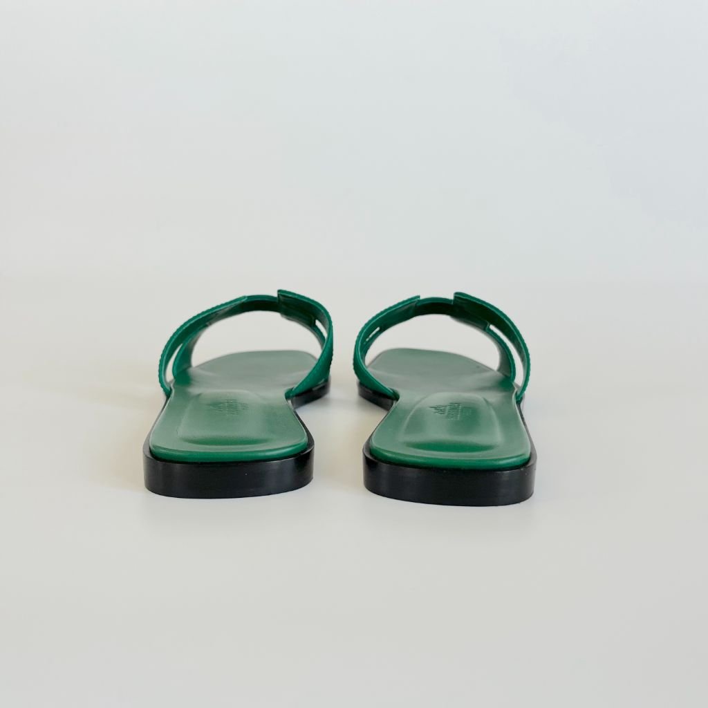 Hermes Khaki Green Epsom Leather Oran Flat Sandals 37.5 – STYLISHTOP
