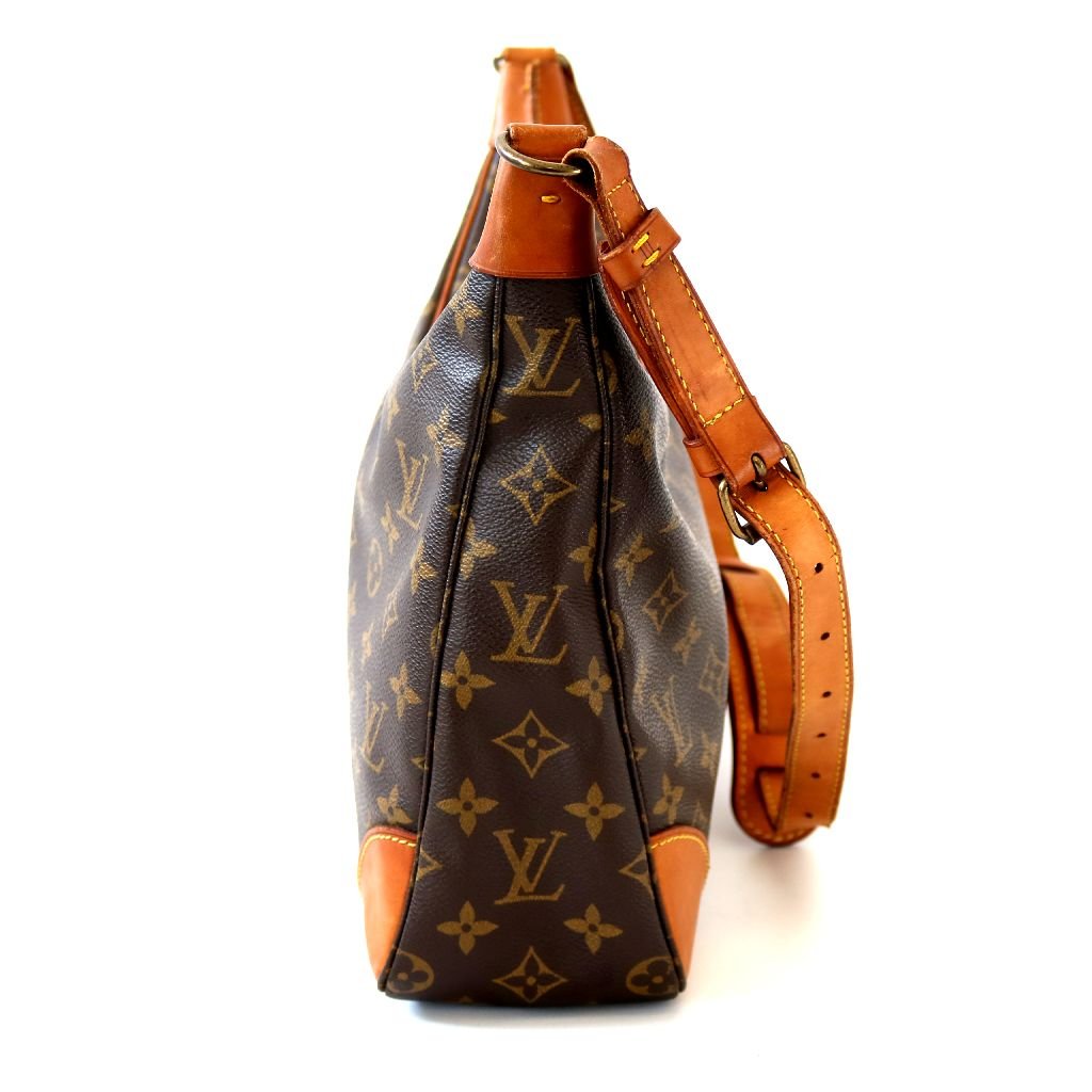 Louis Vuitton Boulogne 30 Shoulder Bag - BOPF | Business of Preloved Fashion