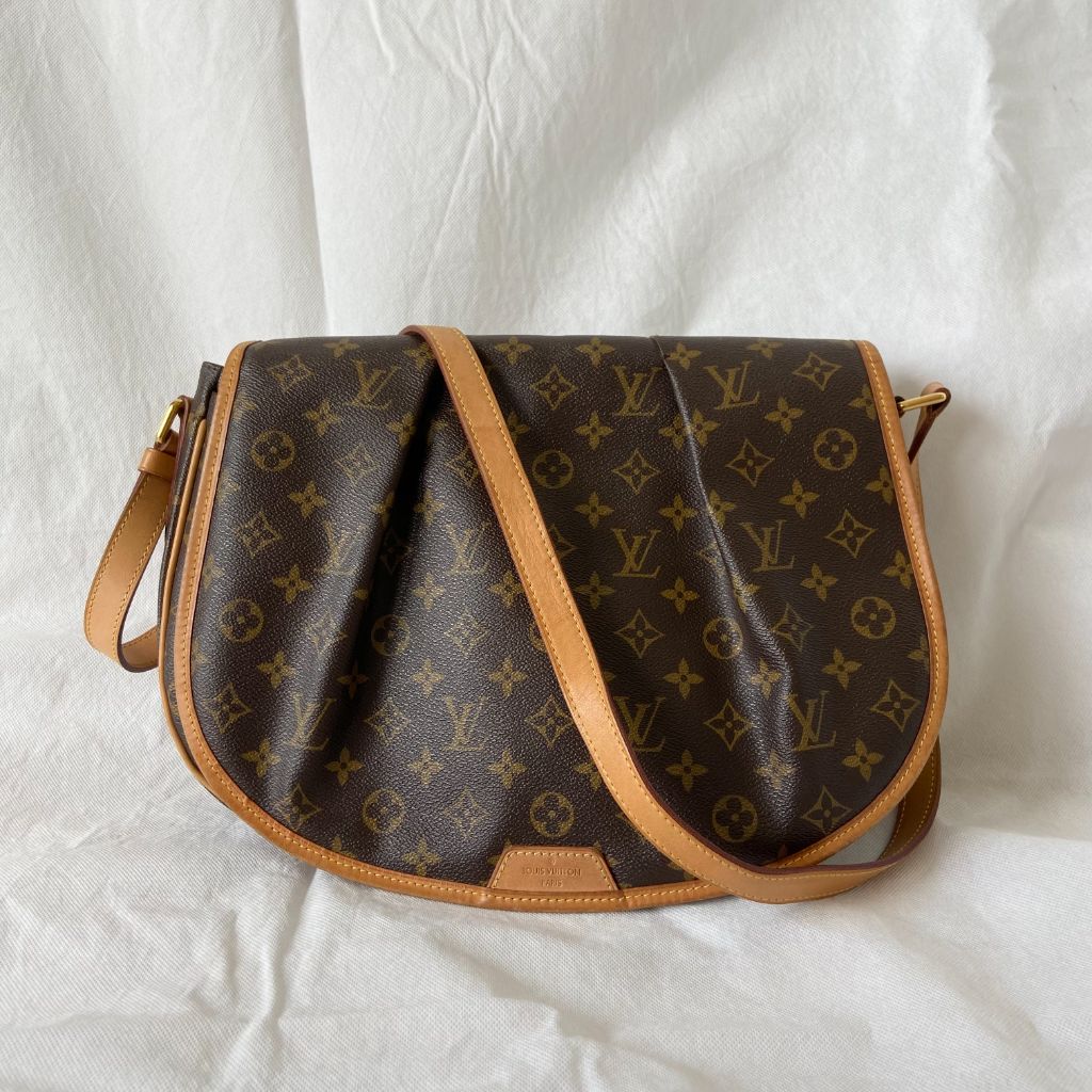 Louis Vuitton Menilmontant Messenger Bag MM Brown Monogram Canvas Large Size