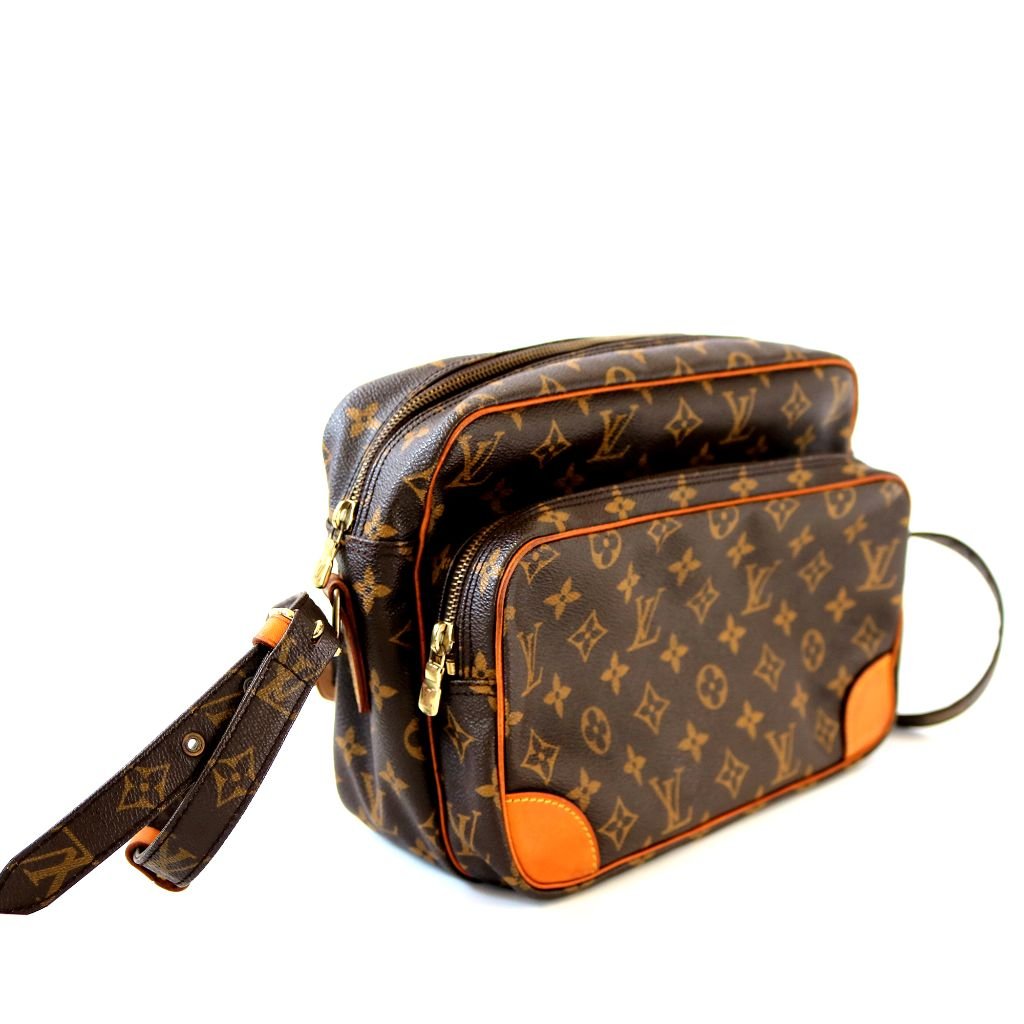 Louis Vuitton, Bags, Hold Louis Vuitton Nile Mm Messenger Bag