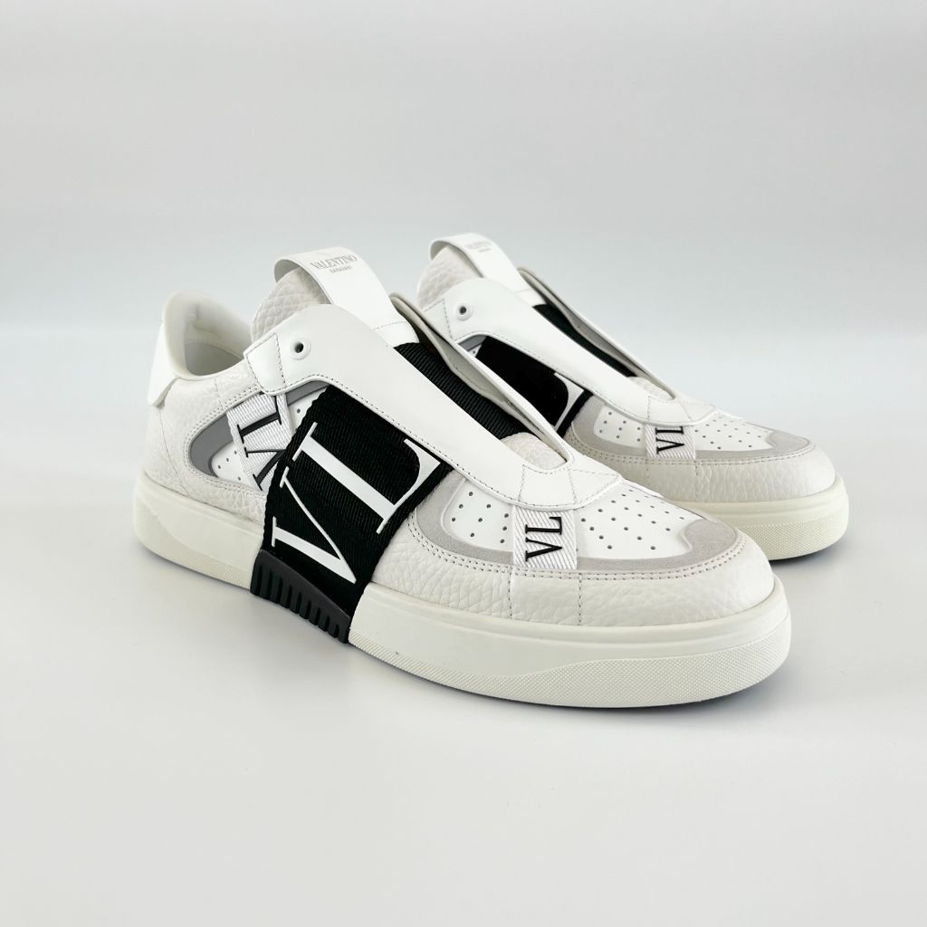 Valentino Garavani VL7N Mens Sneakers In Calfskin, size 44 BOPF